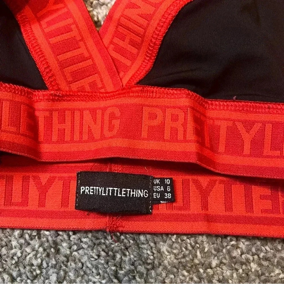 PrettyLittleThing Red Band Logo active Sports Bra Size 6 - Picture 5 of 5